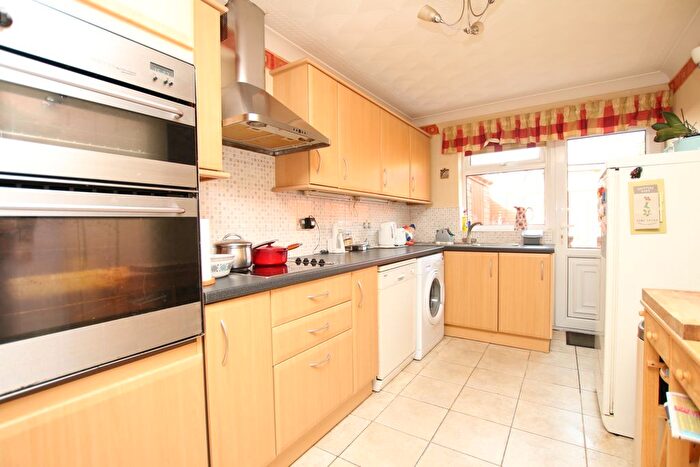 4 Bedroom Detached Bungalow For Sale In Queen Elizabeth Drive, Wisbech, PE13