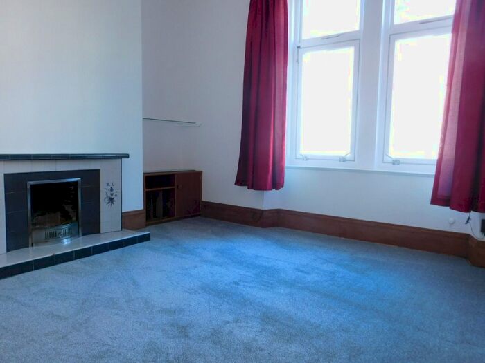 1 Bedroom Flat To Rent In Wallfield Crescent, Rosemount, Aberdeen, AB25