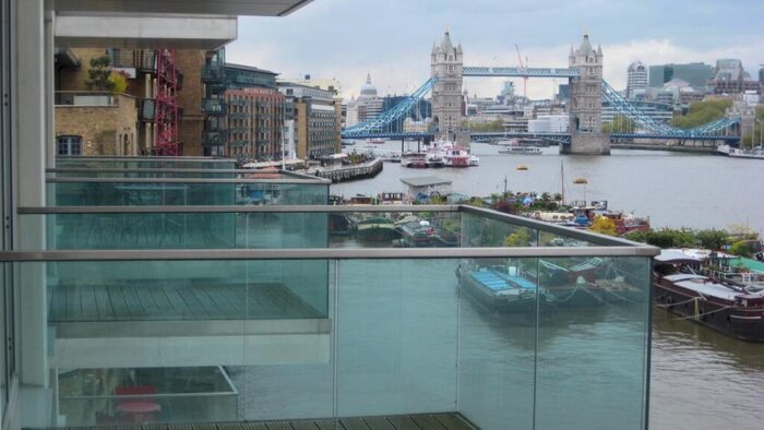 2 Bedroom Apartment To Rent In Bermondsey Wall West London, SE16