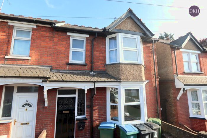 3 Bedroom End Of Terrace House To Rent In Vicarage Road, Watford, WD18