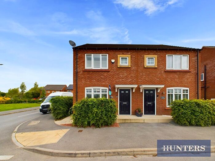 3 Bedroom Semi-Detached House For Sale In Easton Road, Bridlington, YO16