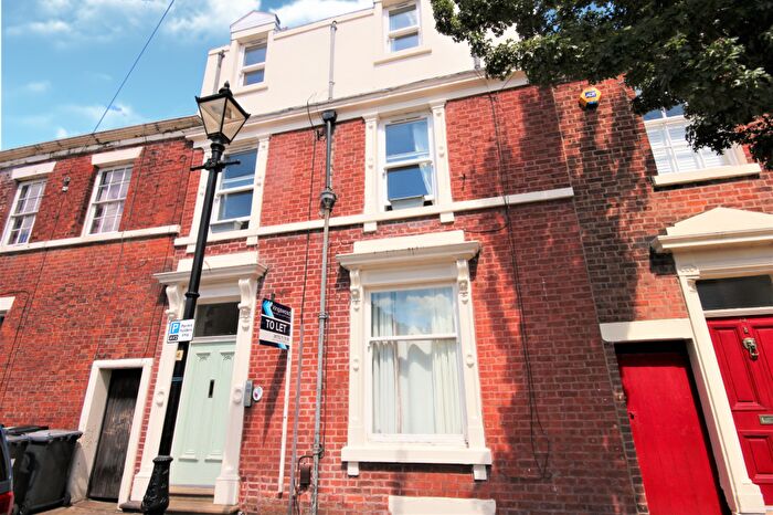 1 Bedroom Apartment To Rent In Latham Street, Preston, Lancashire, PR1