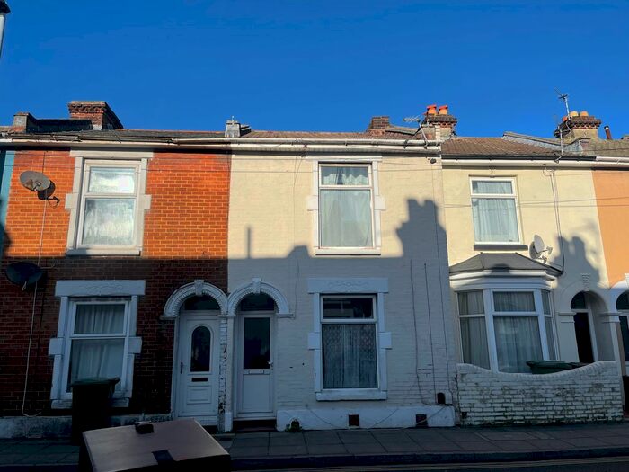 5 Bedroom Terraced House To Rent In Jessie Road, Southsea, PO4