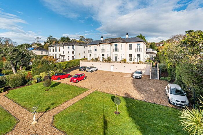 2 Bedroom Flat For Sale In Luscombe House, Teignmouth, TQ14