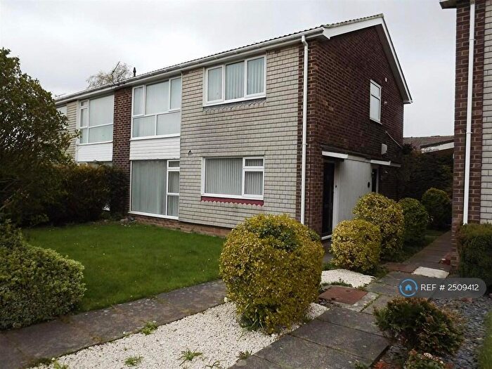 2 Bedroom Flat To Rent In Minting Place, Cramlington, NE23