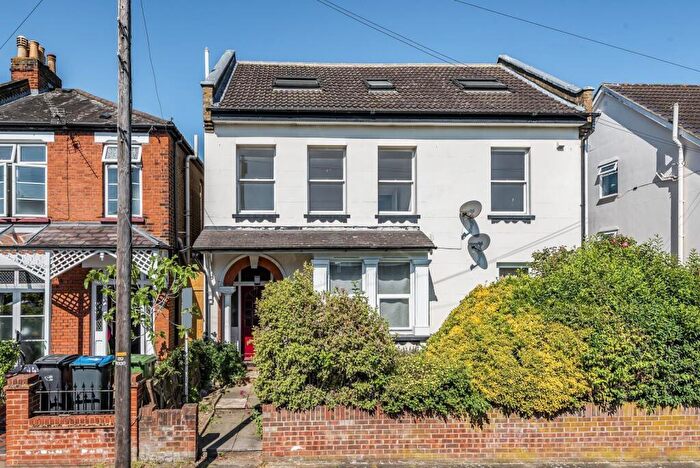 2 Bedroom Flat To Rent In Penrith Road, New Malden, KT3