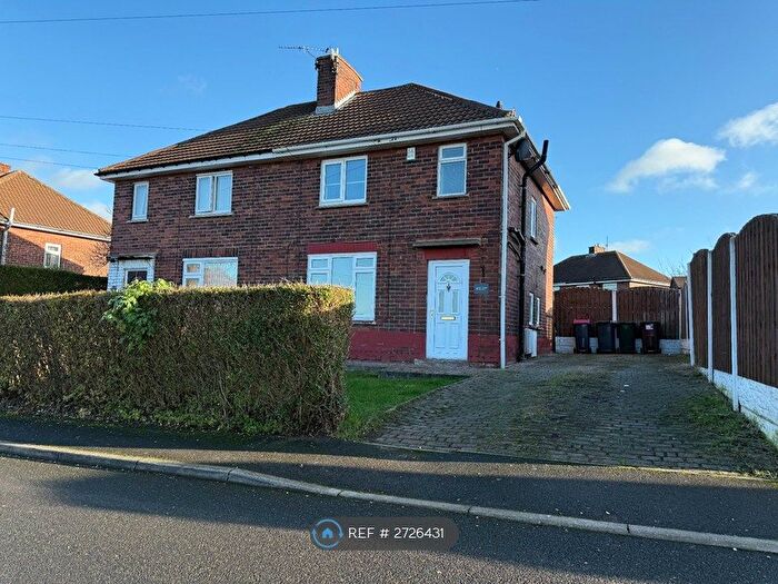 3 Bedroom Semi Detached House To Rent In Marlowe Drive, Rotherham, S65