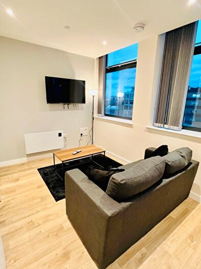 1 Bedroom Flat To Rent In Seymour Grove, Old Trafford, Manchester, M16