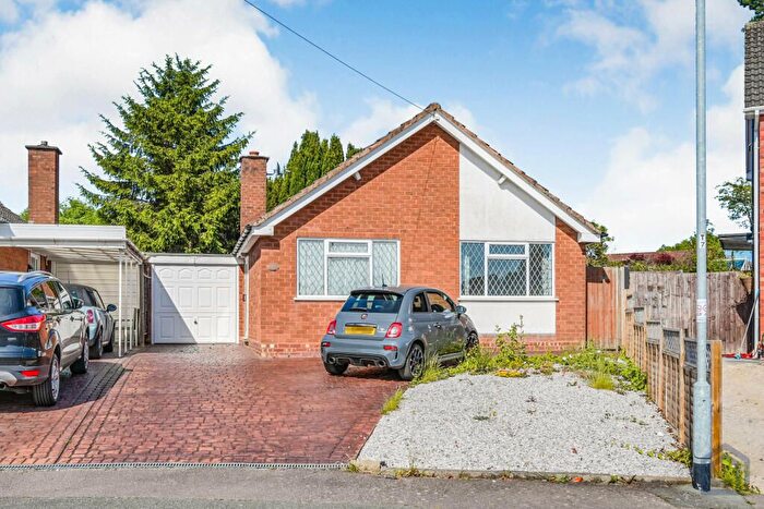 2 Bedroom Bungalow For Sale In , Lansdowne Crescent, Tamworth, B77