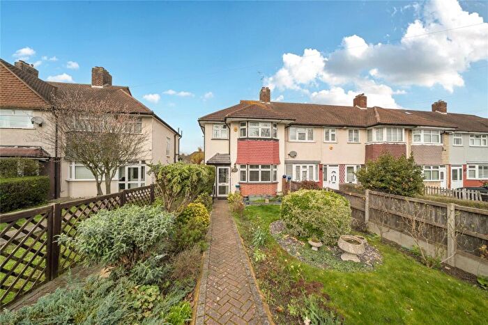 3 Bedroom End Of Terrace House For Sale In Whitefoot Lane, Bromley, BR1