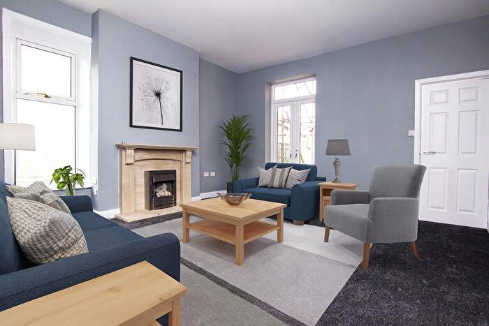 3 Bedroom Terraced House To Rent In Greenway Street, Darwen, BB3