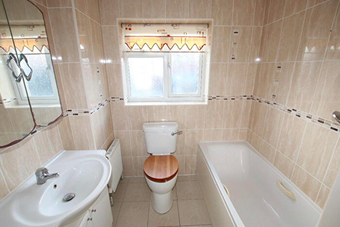 2 Bedroom Detached Bungalow For Sale In Weeley, CO16