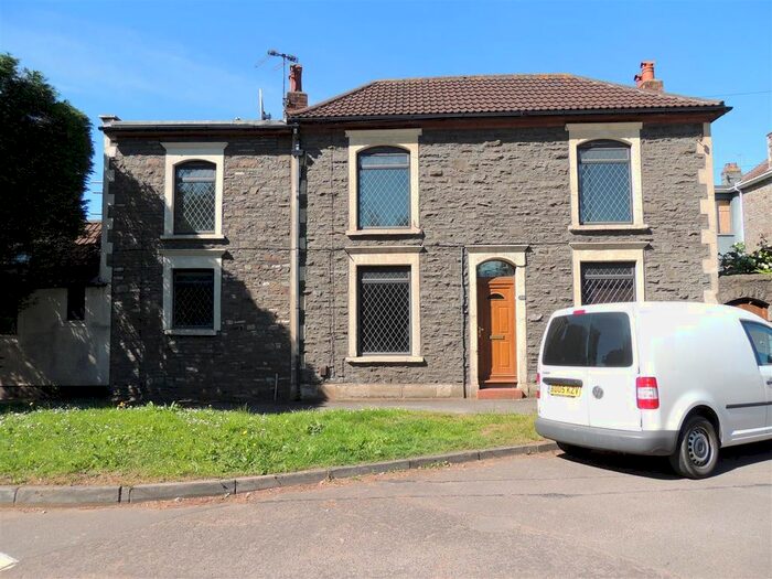 3 Bedroom Detached House To Rent In Bath Road, Longwell Green, Bristol, BS30