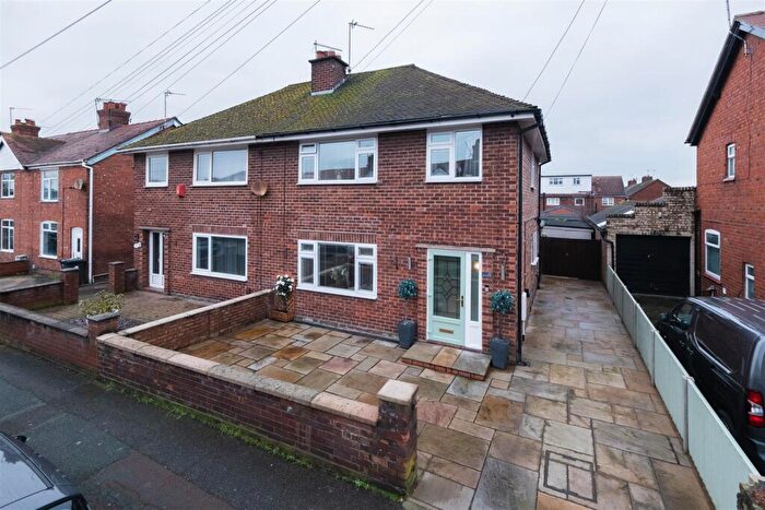 3 Bedroom Semi Detached House For Sale In Alexandra Road, Middlewich, CW10