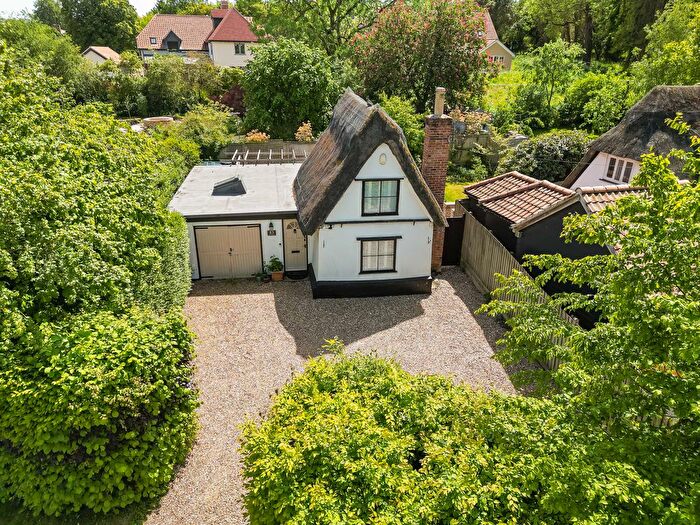 2 Bedroom Cottage For Sale In High Street, West Wratting, CB21