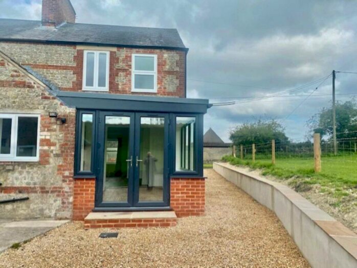 3 Bedroom Semi-Detached House To Rent In Elm Hill, Warminster, BA12