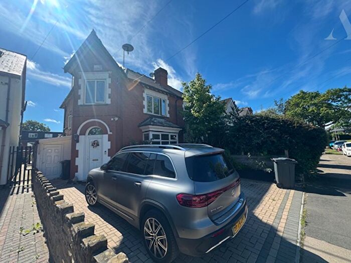 3 Bedroom Semi-Detached House For Sale In Finnemore Road, Bordesley Green, Birmingham, West Midlands, B9