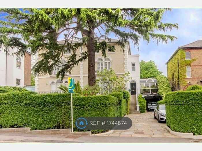 4 Bedroom Flat To Rent In Wimbledon, London, SW19