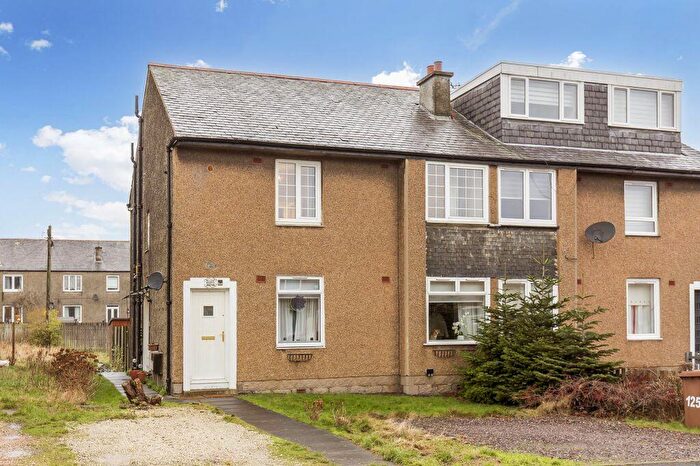 2 Bedroom Flat For Sale In Crewe Crescent, Crewe, Edinburgh, EH5