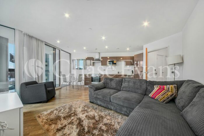 1 Bedroom Flat To Rent In Ontario Point, Maple Quays, London, SE16