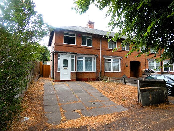 3 Bedroom End Of Terrace House For Sale In Barnsdale Crescent, Birmingham, West Midlands, B31