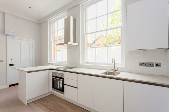 2 Bedroom Apartment To Rent In London Road Marlborough, SN8