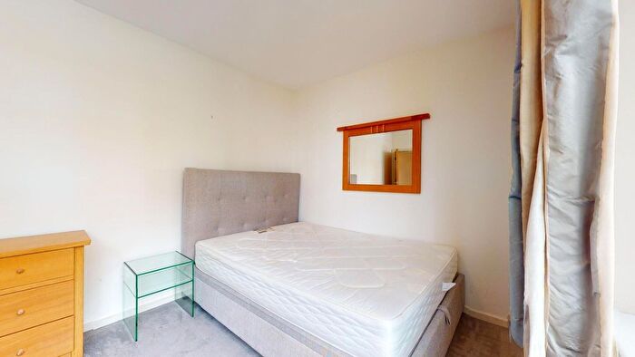 2 Bedroom Flat To Rent In Crawford Street, London, W1H