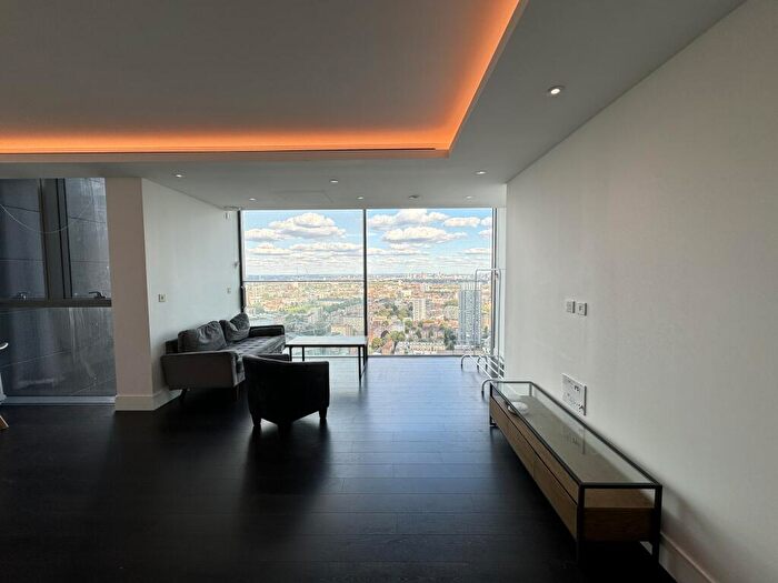 1 Bedroom Flat To Rent In Carrara Tower, Bollinder Place, London, EC1V