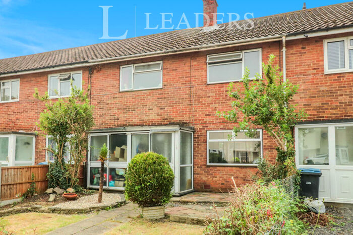 3 Bedroom Terraced House To Rent In Blackbush Spring, CM20