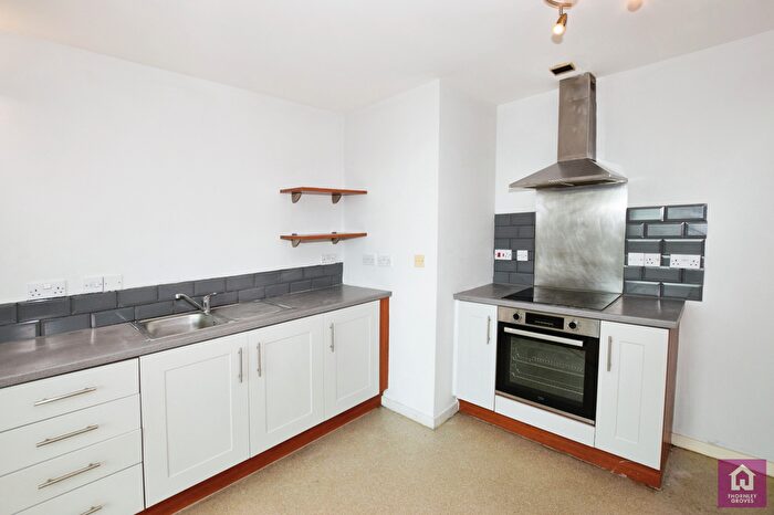 2 Bedroom Flat To Rent In City Point, Chapel Street, City Centre, Salford, M3