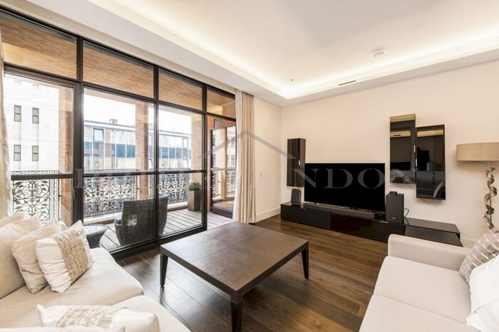 3 Bedroom Flat To Rent In Artillery Row, Victoria, London, SW1P