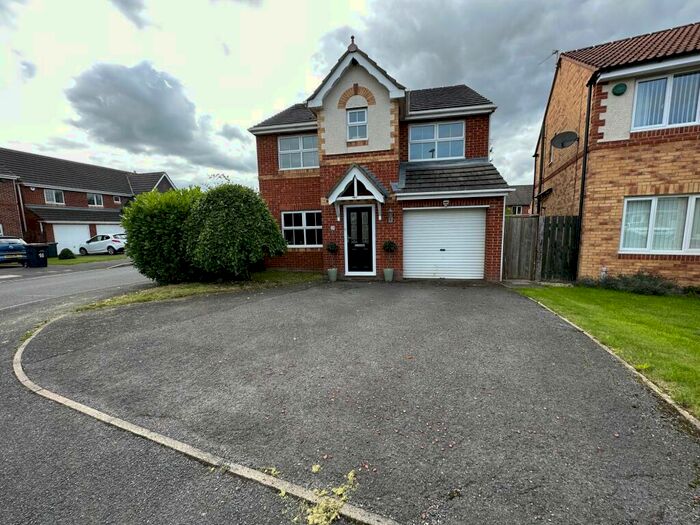 4 Bedroom Detached House To Rent In Richmond Drive, Woodstone Village, DH4