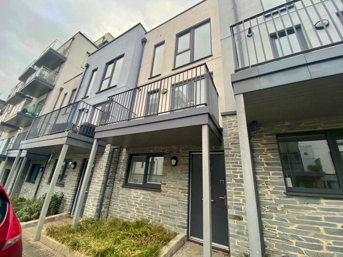 3 Bedroom Property To Rent In Fin Street, Plymouth PL1