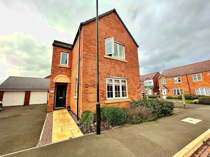 4 Bedroom Detached House To Rent In Martha Road, Langley Country Park, DE22