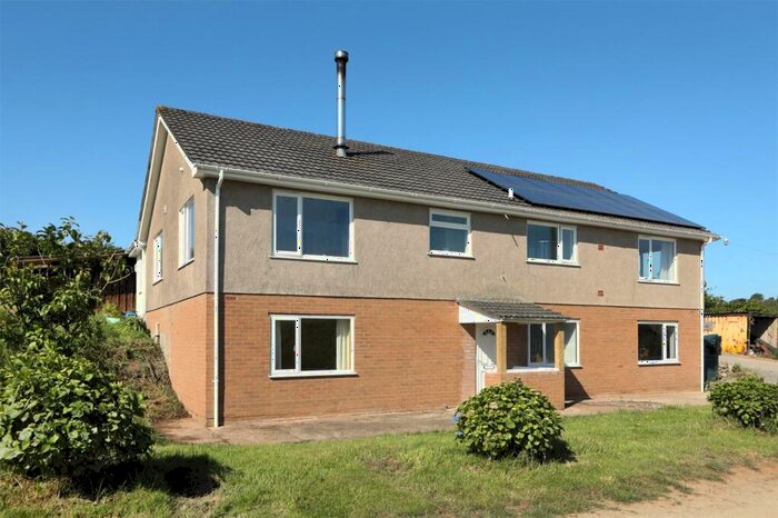 3 Bedroom Bungalow For Sale In Parkham - Just Over Acres, Bideford, Devon, EX39
