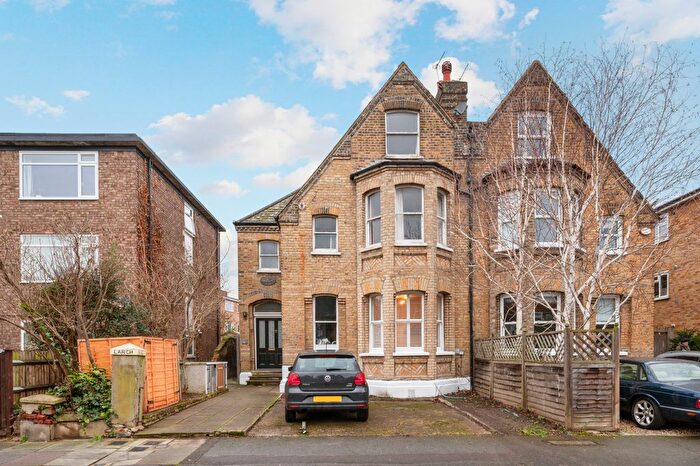 1 Bedroom Flat To Rent In Stanley Road, Wimbledon, SW19