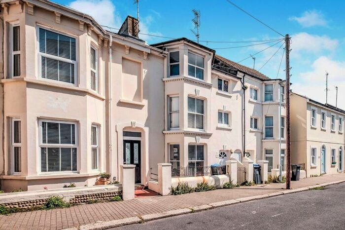 1 Bedroom Apartment To Rent In Brunswick Road, BN11