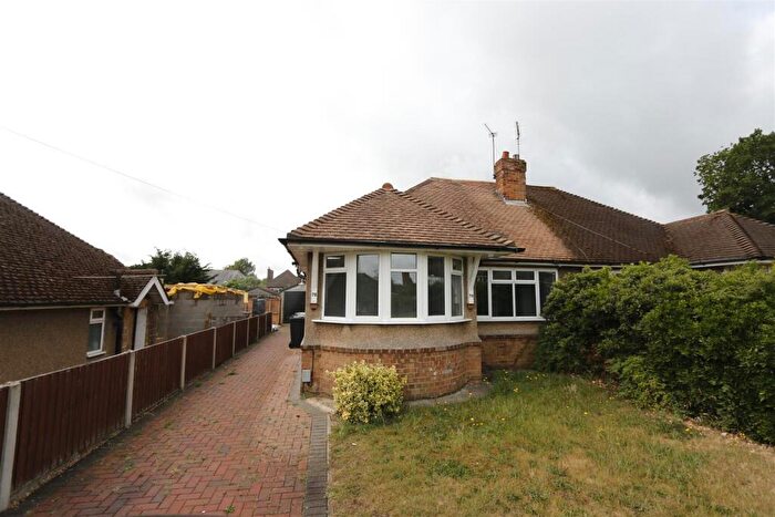 3 Bedroom Detached House To Rent In Cedar Close, Ampthill, Beds, MK45