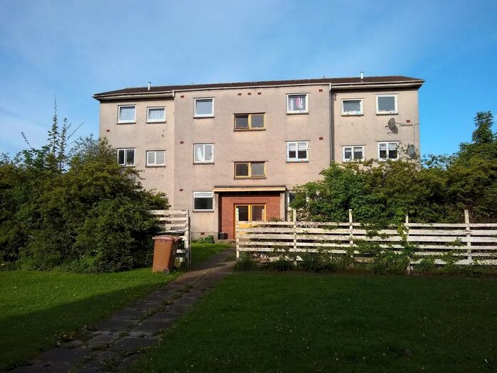 2 Bedroom Flat To Rent In Forrester Park Gardens, Edinburgh, Midlothian, EH12