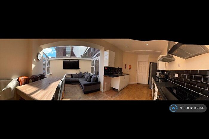 8 Bedroom Terraced House To Rent In Osborne Avenue, Newcastle Upon Tyne, NE2