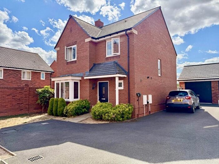4 Bedroom Detached House For Sale In Dunnock Close, Holmer, Hereford, HR4