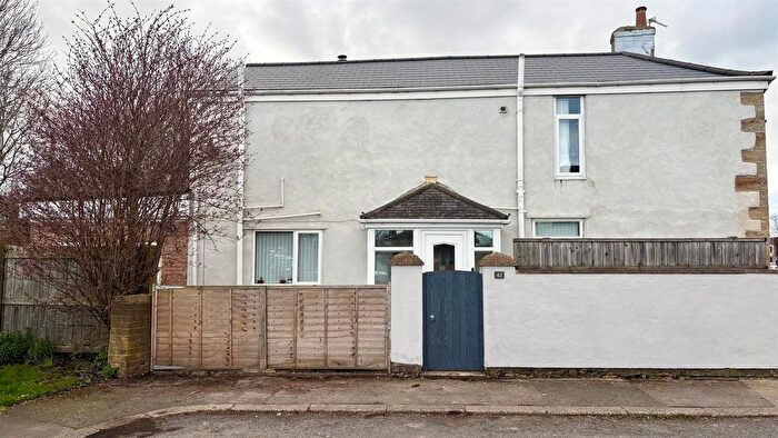 3 Bedroom End Terrace House For Sale In Sherburn Road, Gilesgate, Durham, DH1
