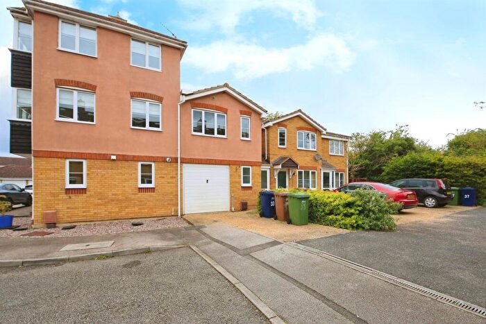 3 Bedroom Property To Rent In Riverdown, Cambs, March, PE15