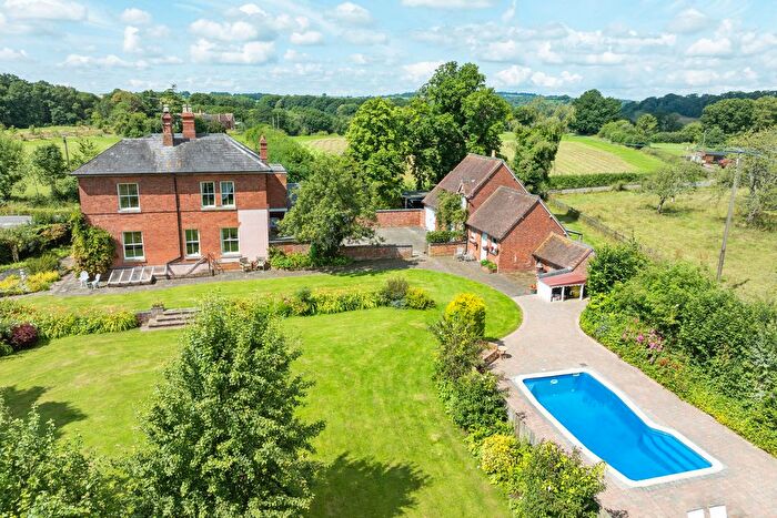 5 Bedroom Detached House For Sale In Suckley Road Knightwick Worcester, Worcestershire, WR6