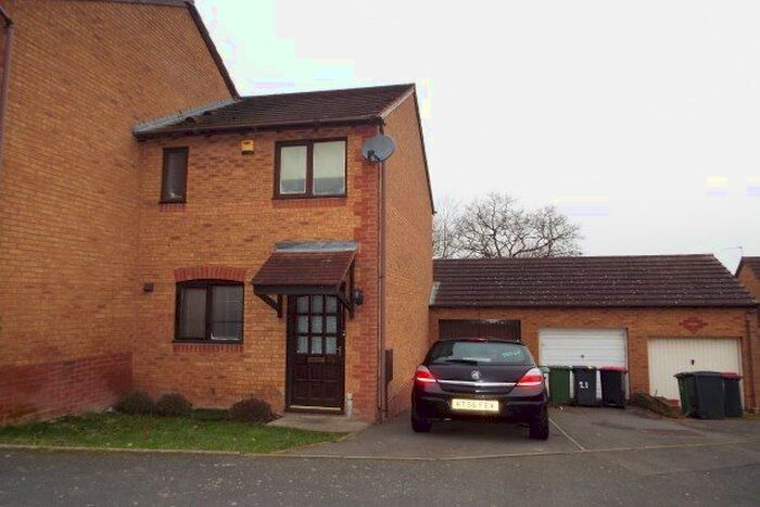 2 Bedroom Property To Rent In Birchmoor, Tamworth, B78
