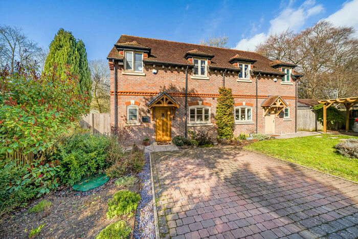 3 Bedroom Semi-Detached House For Sale In Beech End, Micheldever Station, SO21