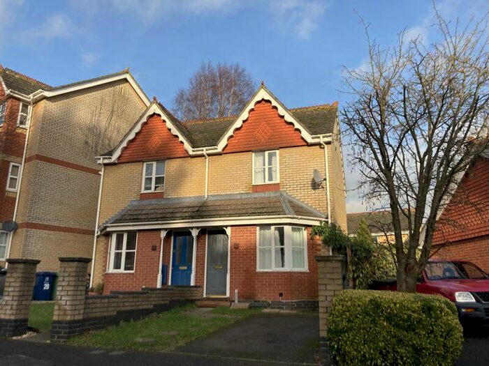 2 Bedroom Semi-Detached House To Rent In Demesne Furze, Headington, OX3