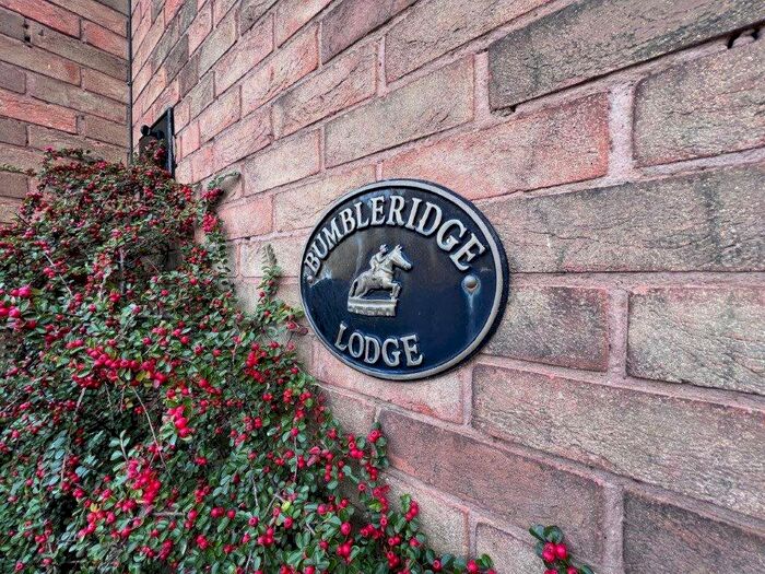 3 Bedroom Detached House To Rent In Bumbleridge Lodge, Ratby Lane, Markfield, LE67