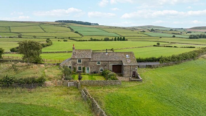 3 Bedroom Detached House For Sale In Green Lane, Silsden, West Yorkshire, BD20