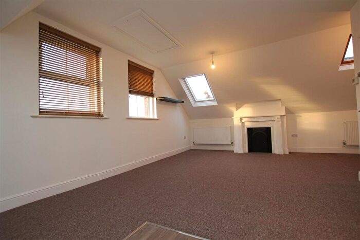 2 Bedroom Flat To Rent In Wells Road, Eastleigh, SO50